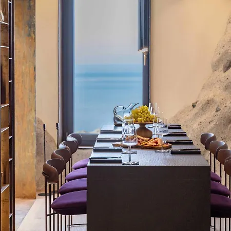 Hotel Santo Mine Oia