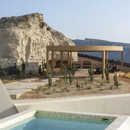 Santo Mine Hotel