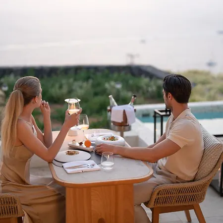 Santo Mine 5* Oia (Santorini)